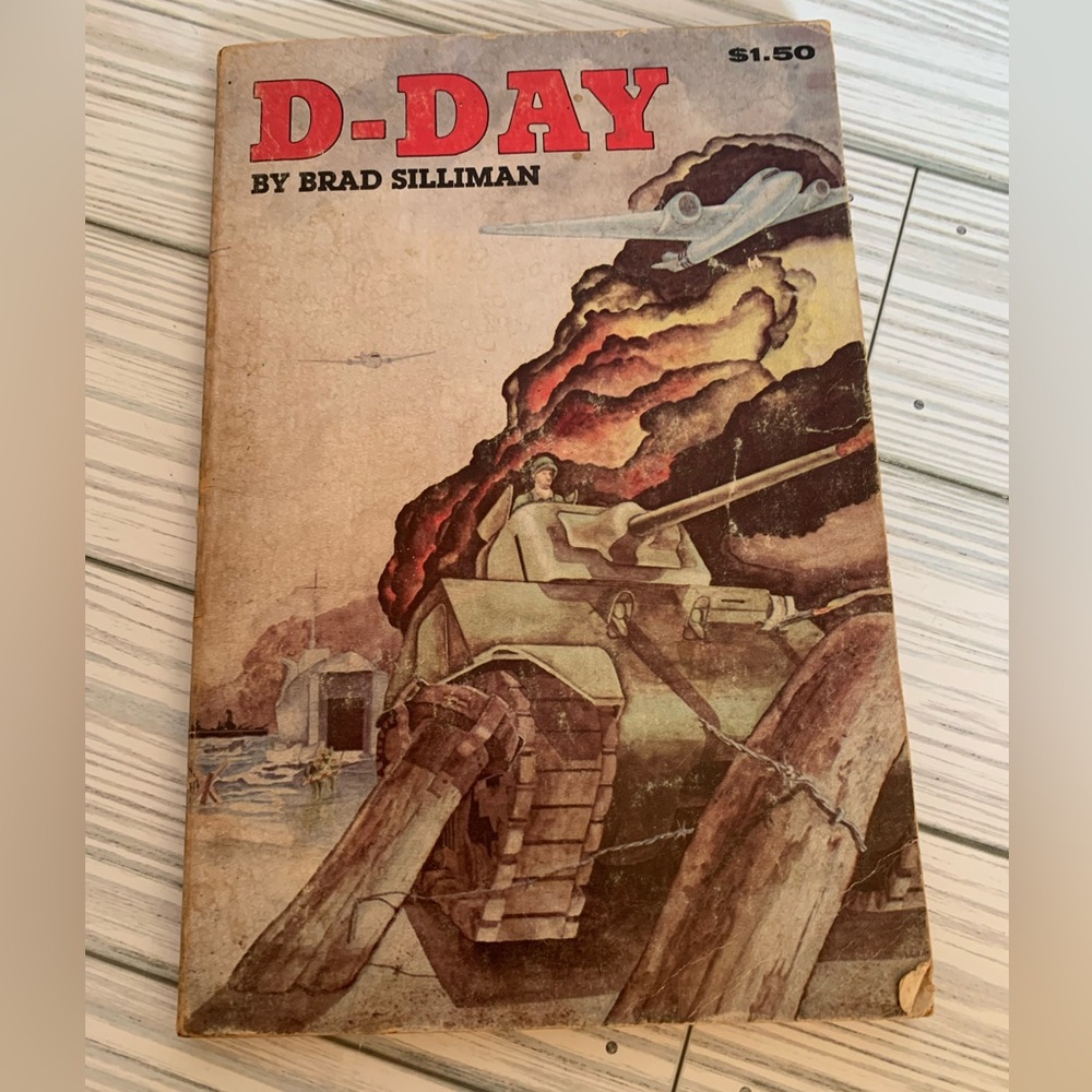 Vintage D-DAY by Brad Silliman Vintage War Paperback - Red & Tan Cover